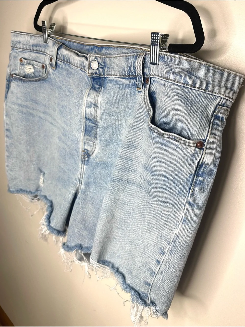 Levis 501 Women’s Denim Jean Shorts plus size 24 Jorts